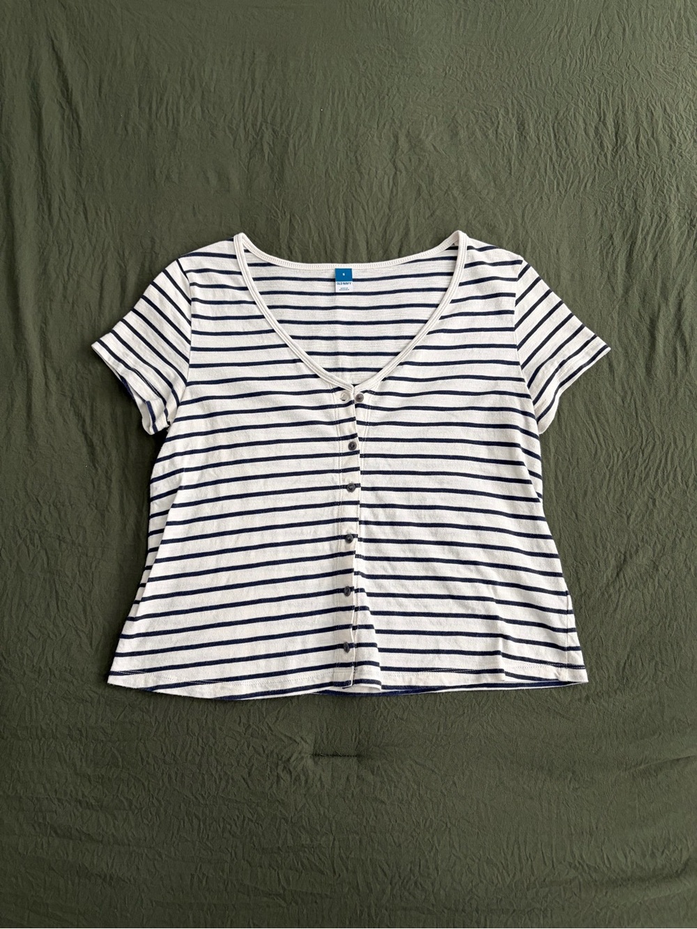 Old Navy White & Navy Striped Button-Front Top